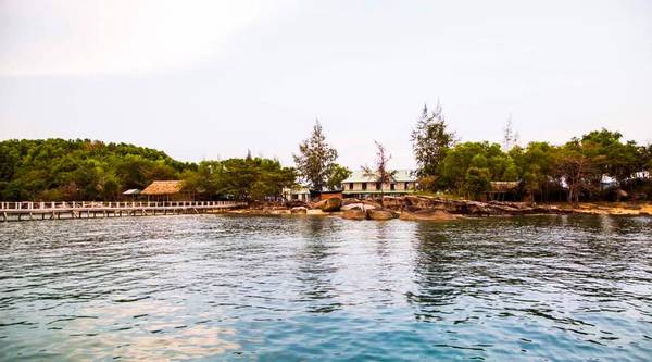 hon dam island hideaway - Các điểm cần đến ở Phú Quốc được khách du lịch đánh giá cao