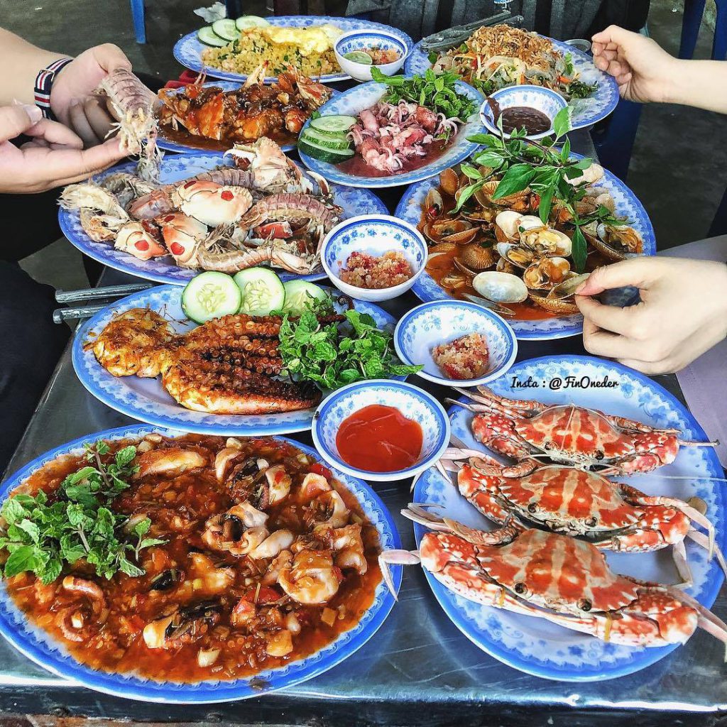quan hai san Nam Danh Quan hai san ngon o Da Nang 1024x1024 - Top 10 quán hải sản ngon ở Đà Nẵng
