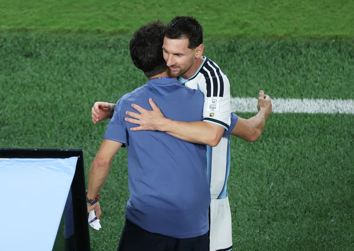HLV Argentina: ‘Không còn lời nào để nói về Messi nữa’