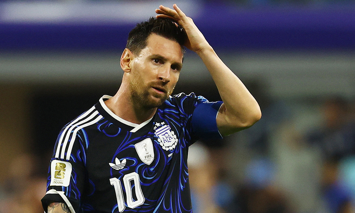 Vì sao FIFA chấm điểm Messi kém cầu thủ dự bị của Đức?