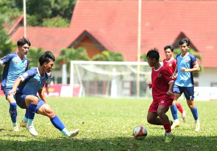 Xác định 8 đội bóng vào tứ kết giải U17 Quốc gia 2026